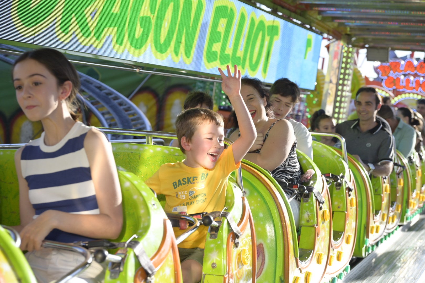 Fotos | Los pequeños disfrutan de la feria en el Día del Niño
