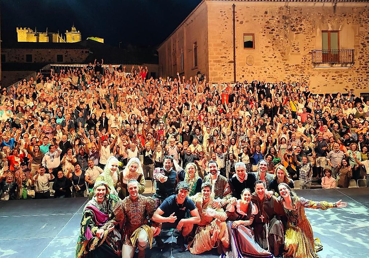 El musical 'Romeo y Julieta' al finalizar la función en Santa María.