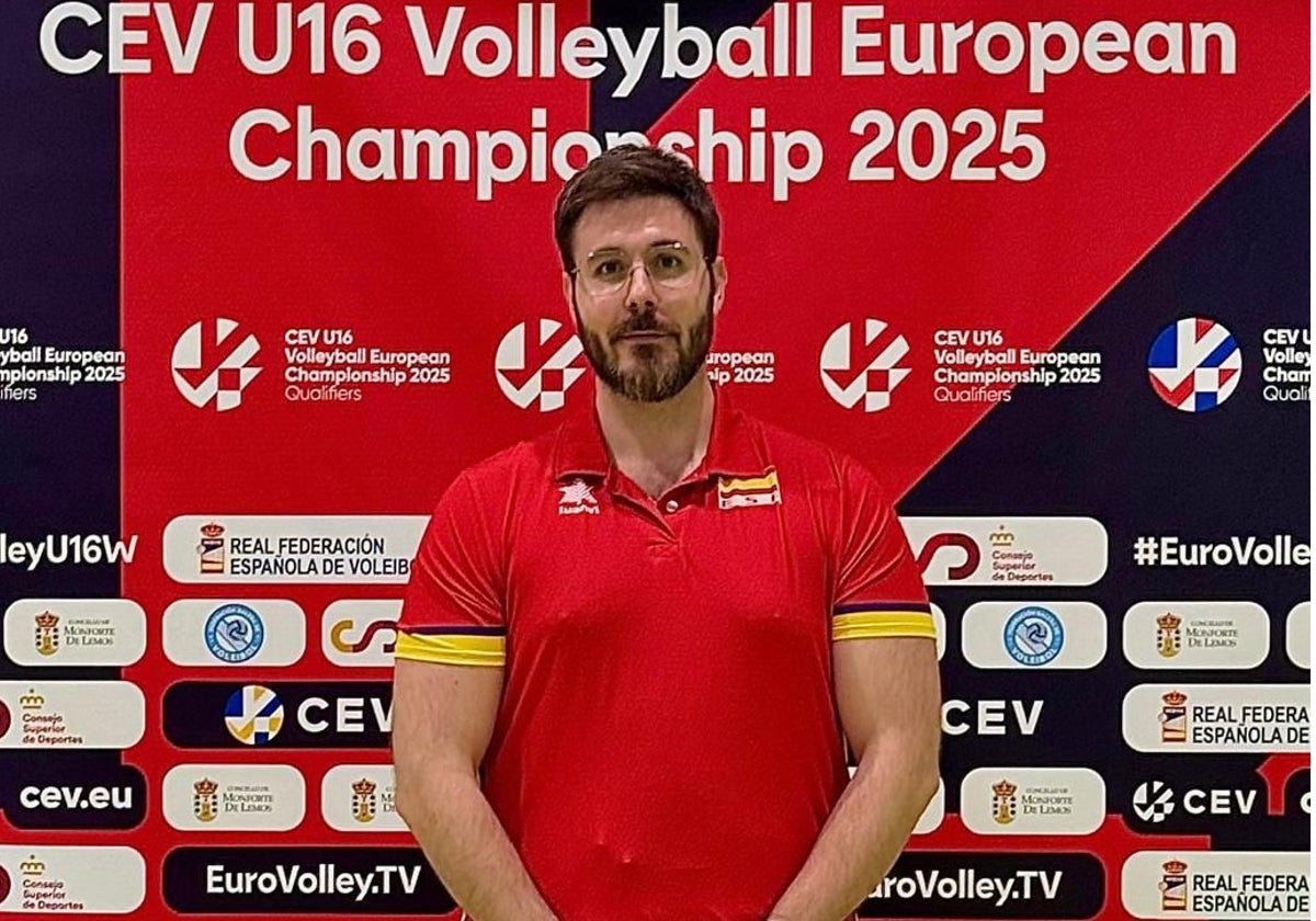 Pablo Alonso forma parte del cuerpo técnico de la selección sub-16 como asistente en el Europeo.