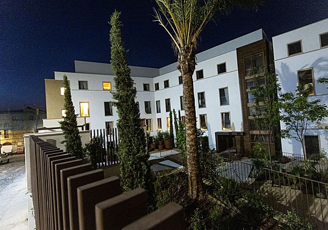 Vista general del hotel desde la calle Zapatería.