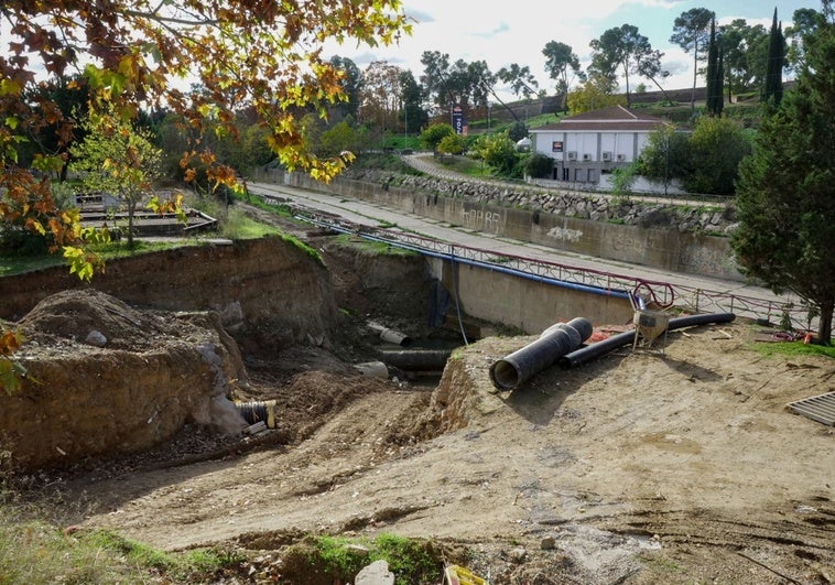 Gragera rompe el contrato de la obra del Rivillas tras cinco meses de parón
