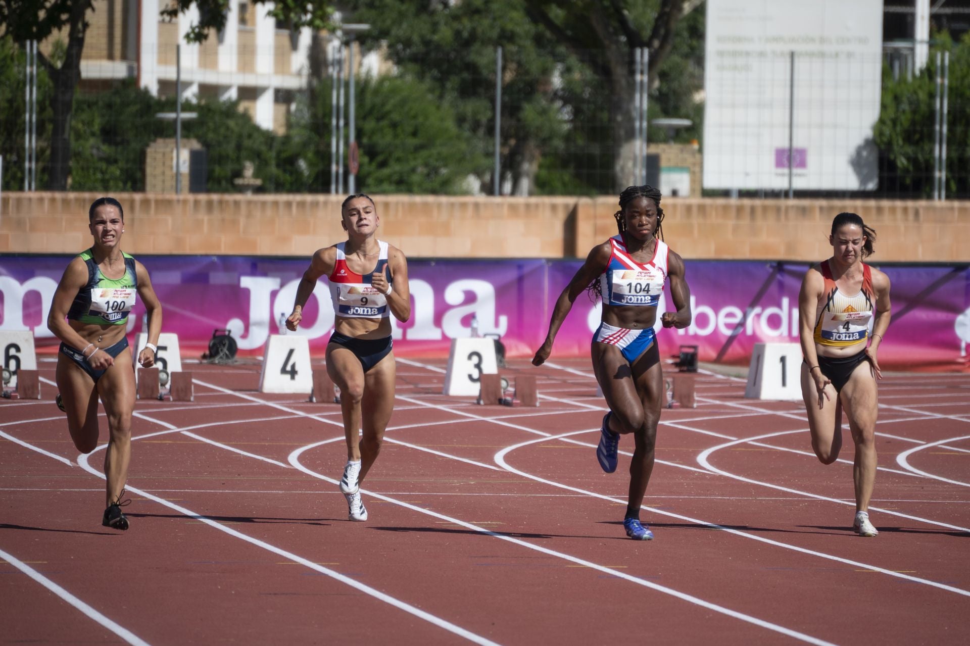 Cerca de 800 atletas se dan cita en el Campeonato de España Sub23 de Atletismo en Badajoz