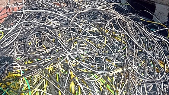 Dos detenidos por robar el cableado público que provocó cortes de luz en Villalba de los Barros