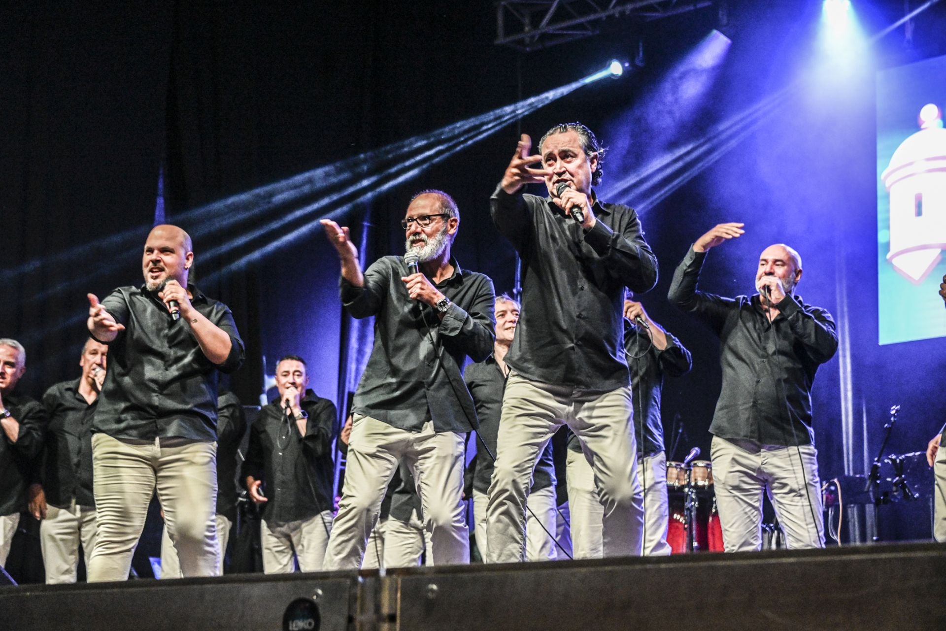 Fotos | Así fue la actuación de Furriones en el Baluba Fest