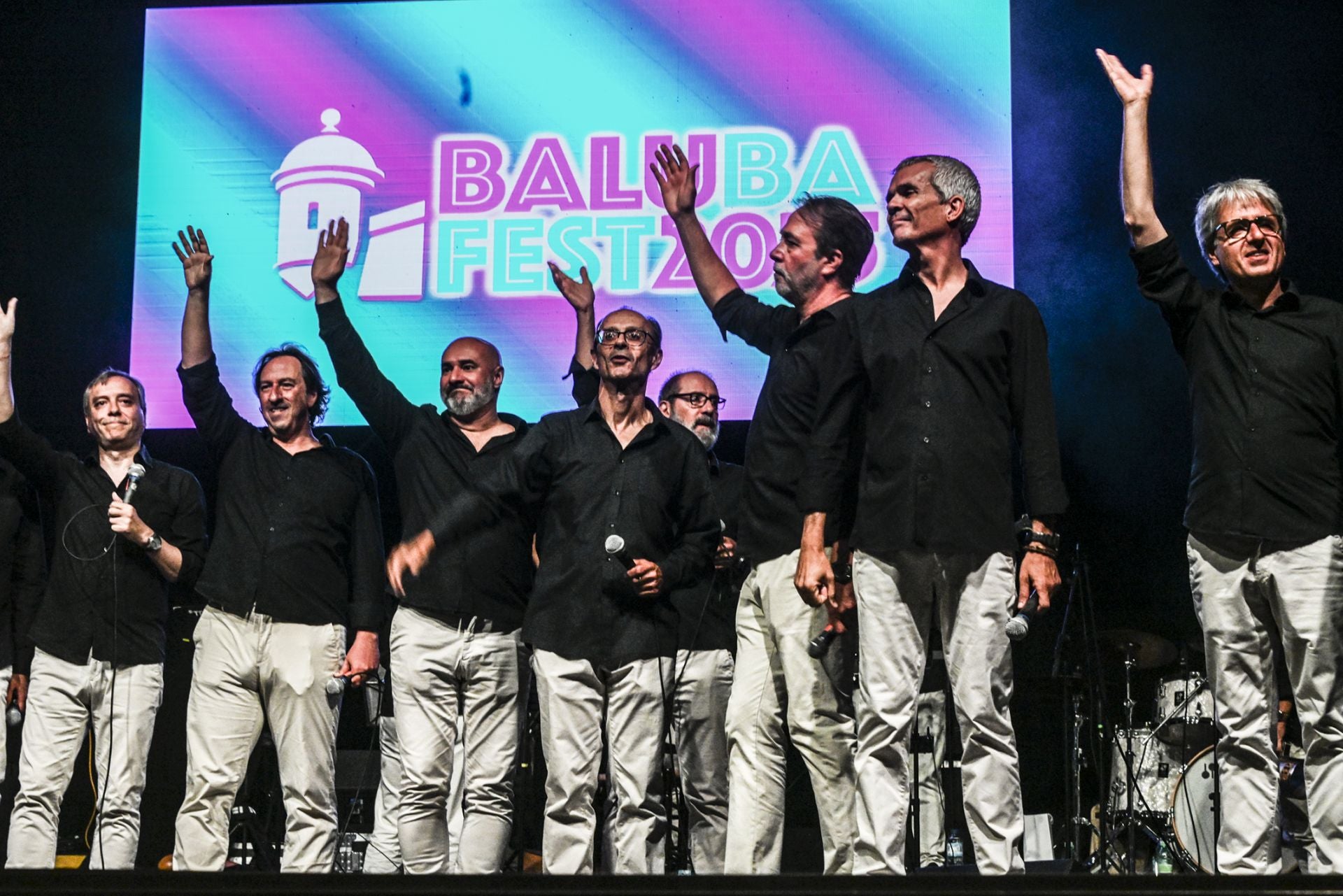 Fotos | Así fue la actuación de Furriones en el Baluba Fest