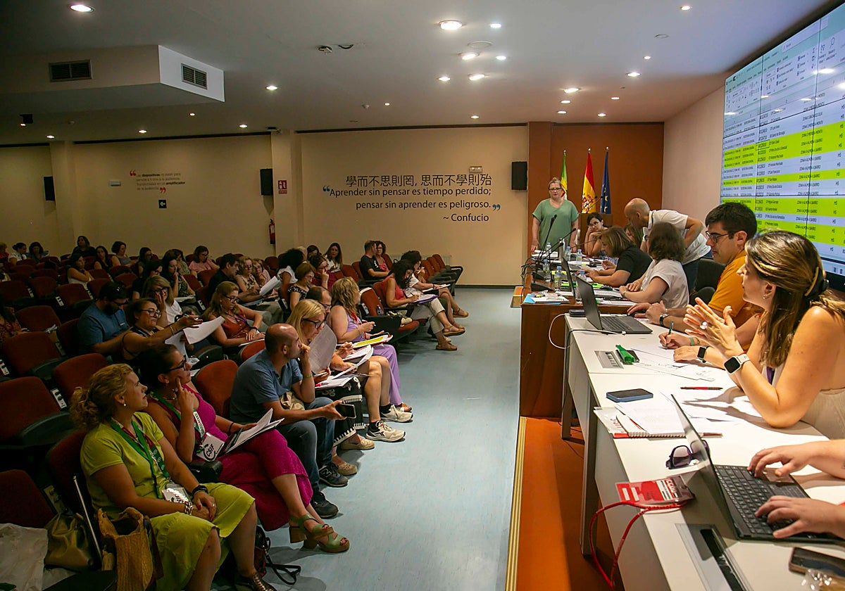 Adjudicación de plazas de ATE la semana pasada en Mérida.