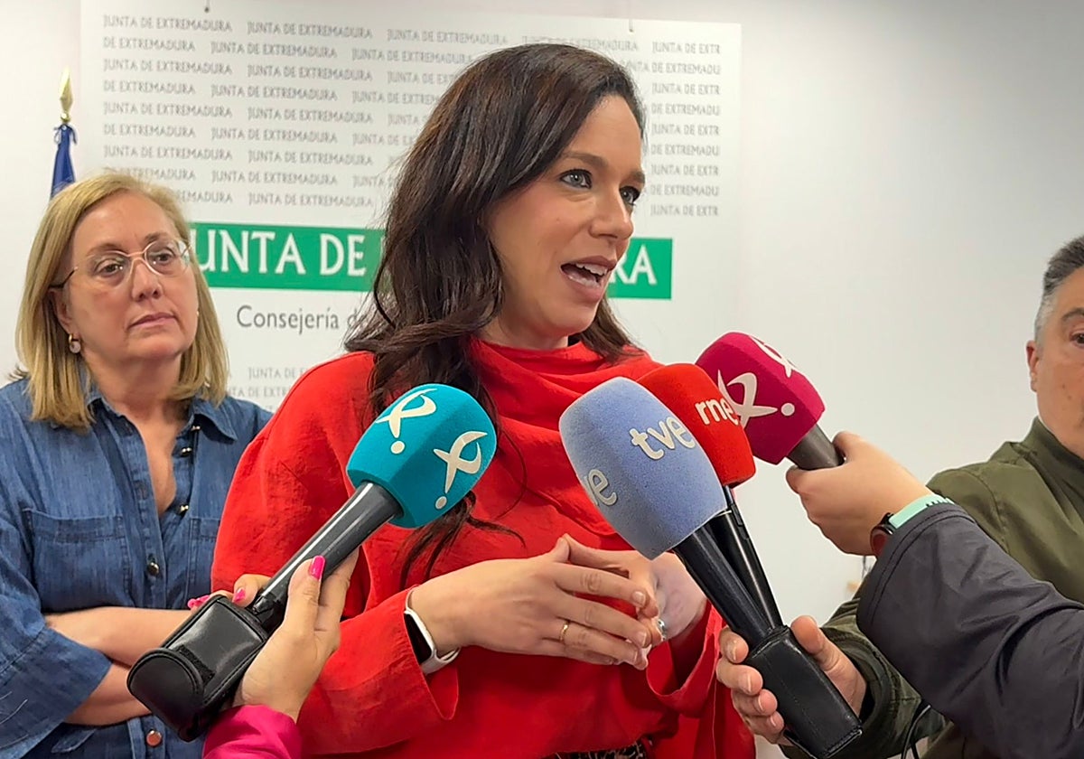 La consejera de Salud, Sara García Espada.