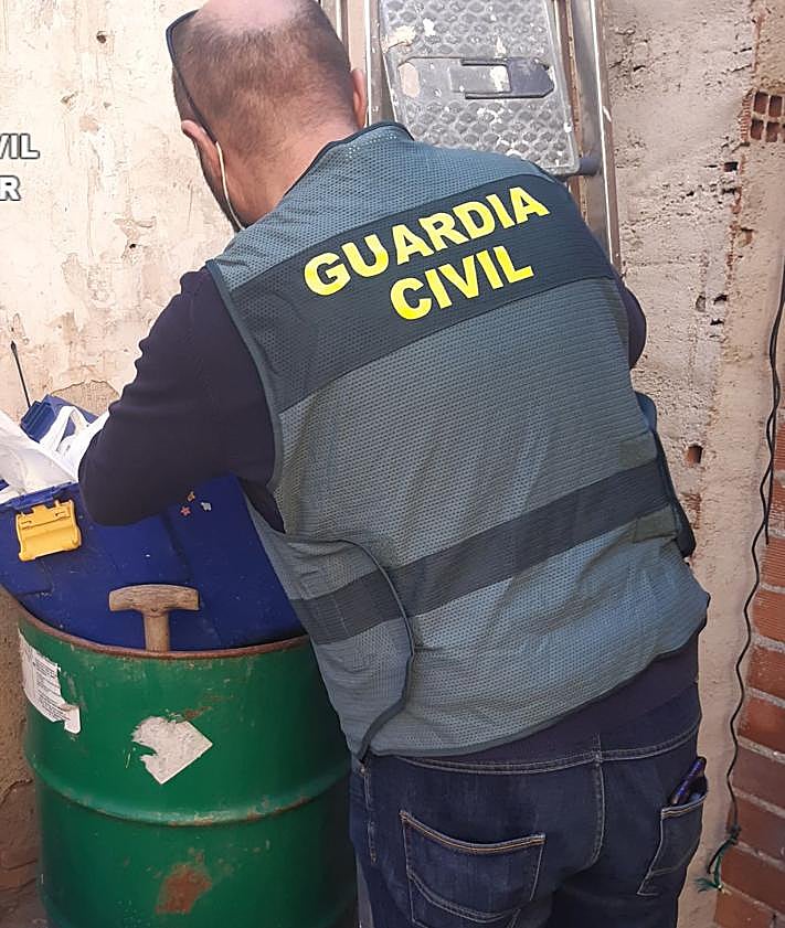 Imagen secundaria 2 - Nueve detenidos por robar en polígonos industriales de Cáceres, Badajoz y otras siete provincias