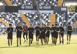 Entrenamiento del Badajoz durante la pasada temporada.