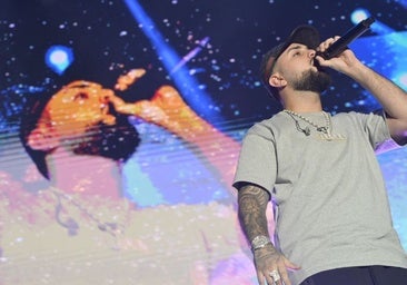 Cano hace ponerse las Nike a una legión de adolescentes en Badajoz