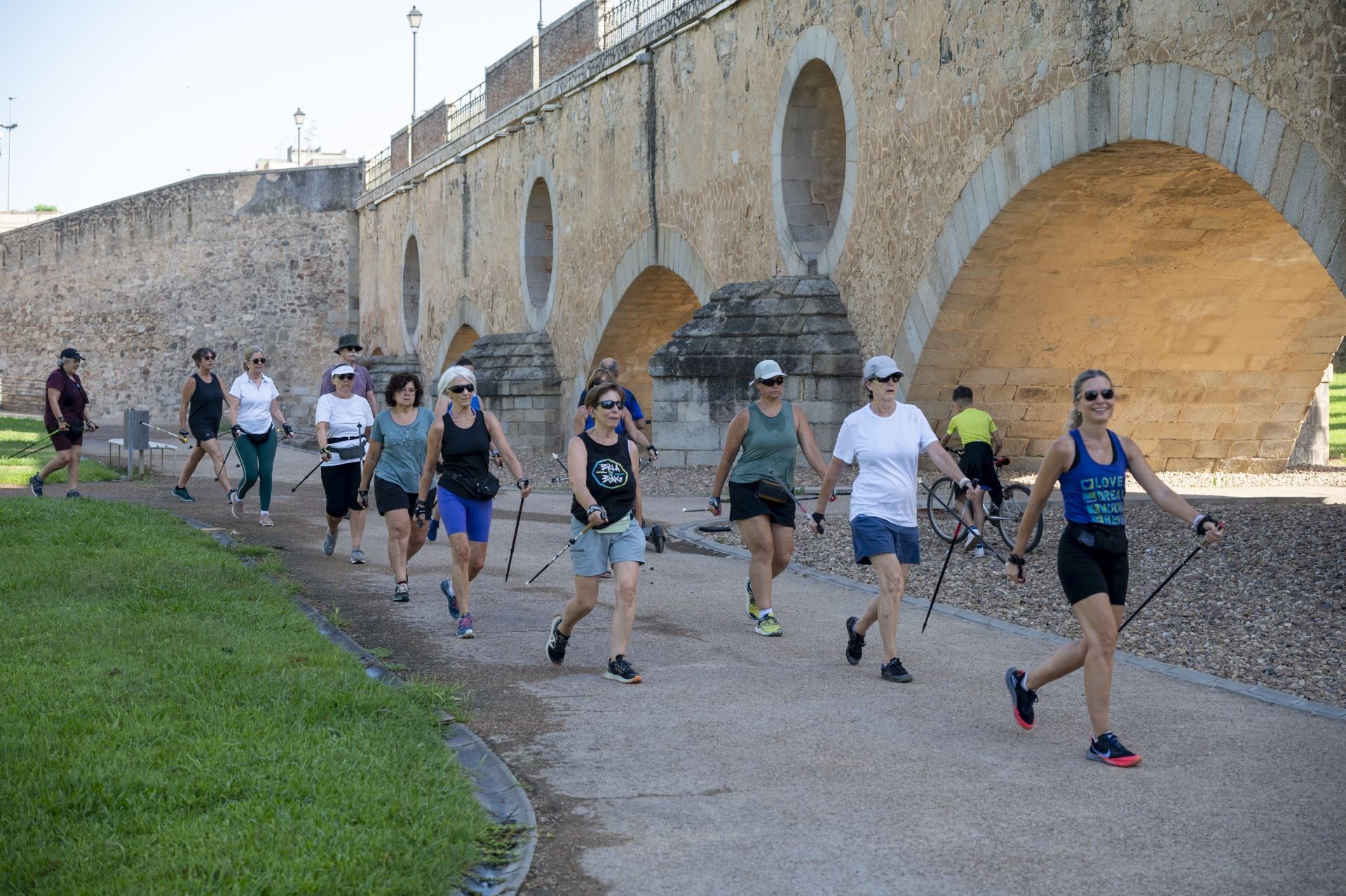 Fotos | Así practica Badajoz la marcha nórdica