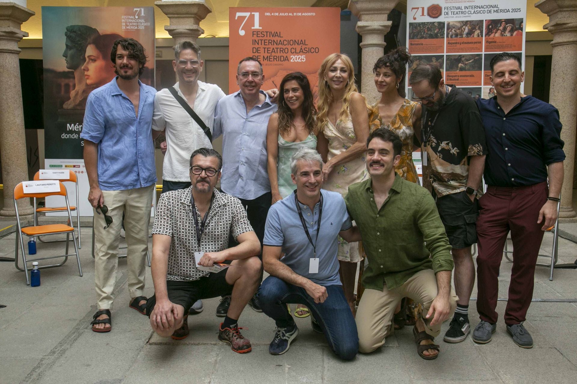 Fotos | Así ha sido la presentación de la obra de teatro 'Electra'