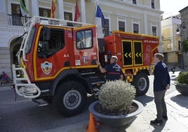 Nuevo camión de los bomberos de Badajoz.