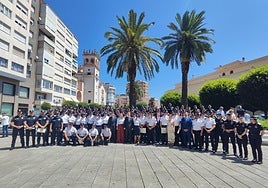 Fotos | Así ha sido la entrega de despachos de la XXXIII promoción de mandos y agentes de la Policía Local