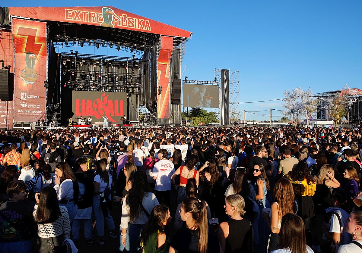 Imagen de la última edición de Extremúsika, festival celebrado en el recinto hípico de Cáceres.