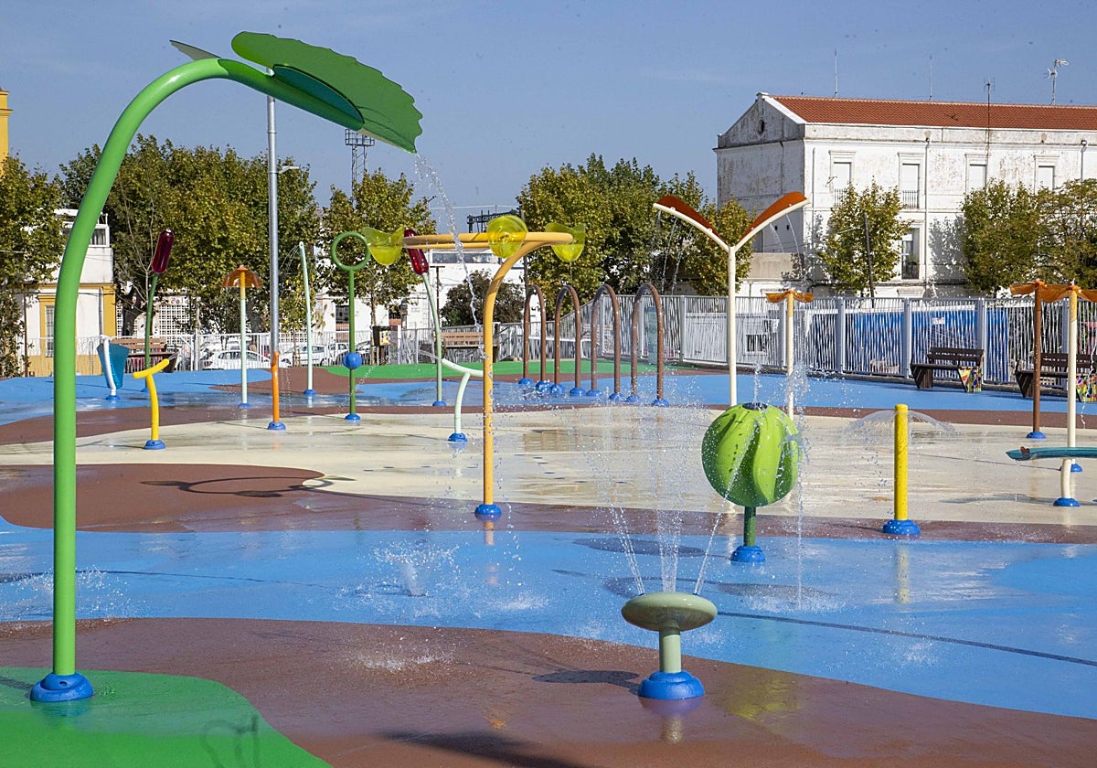 'Ciudad de la Infancia' con su parque de caños de agua.