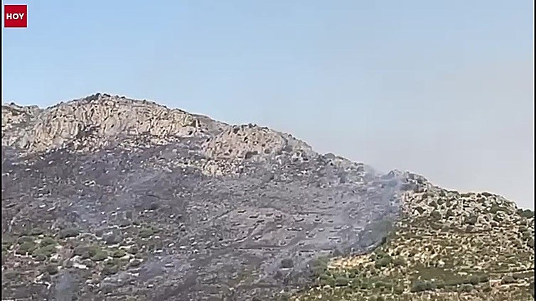 Desactivado el nivel 1 por el incendio en la sierra de Puerto Mejoral, en Benquerencia