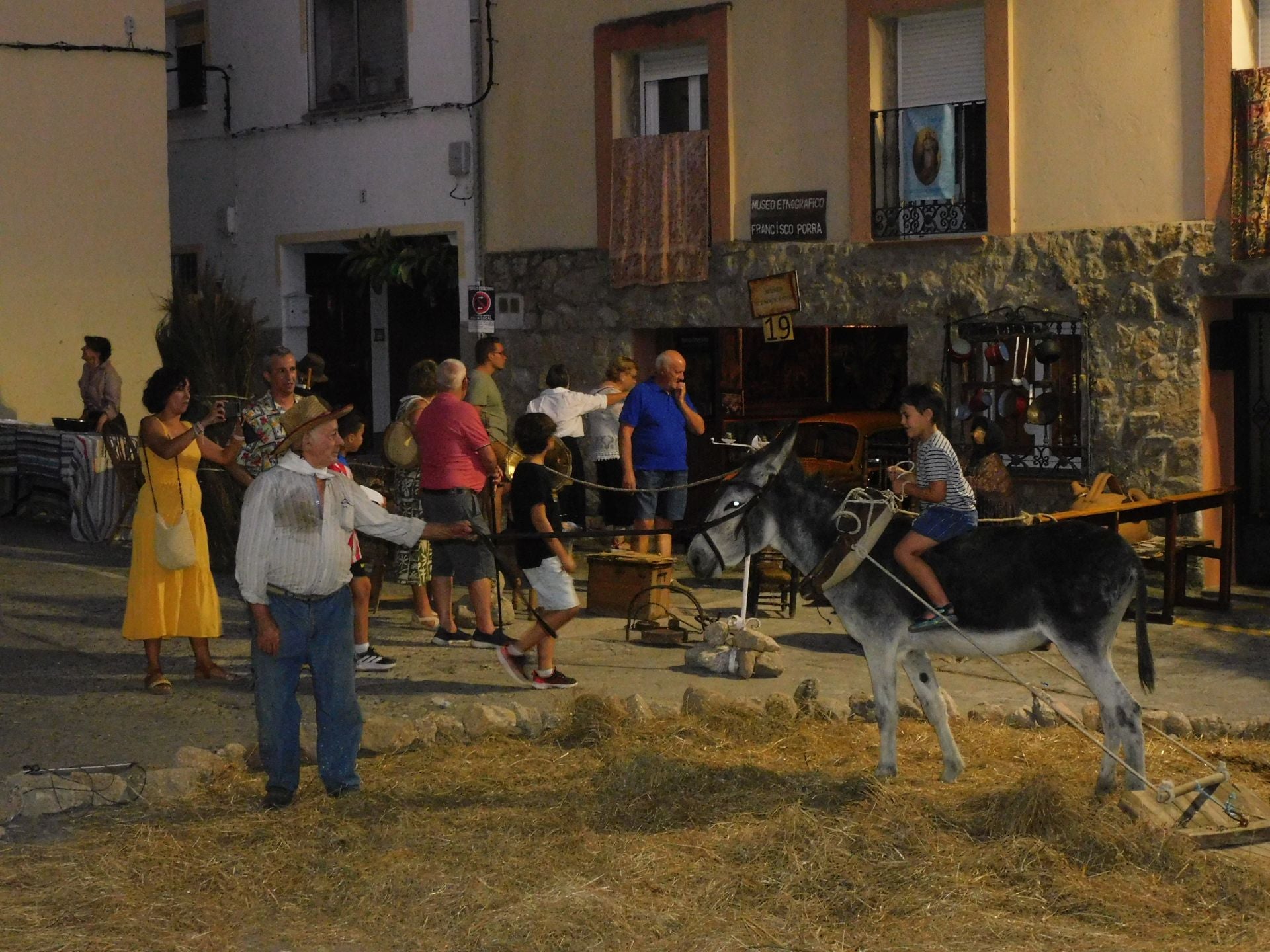 Jarandilla revive los antiguos oficios en una jornada muy animada