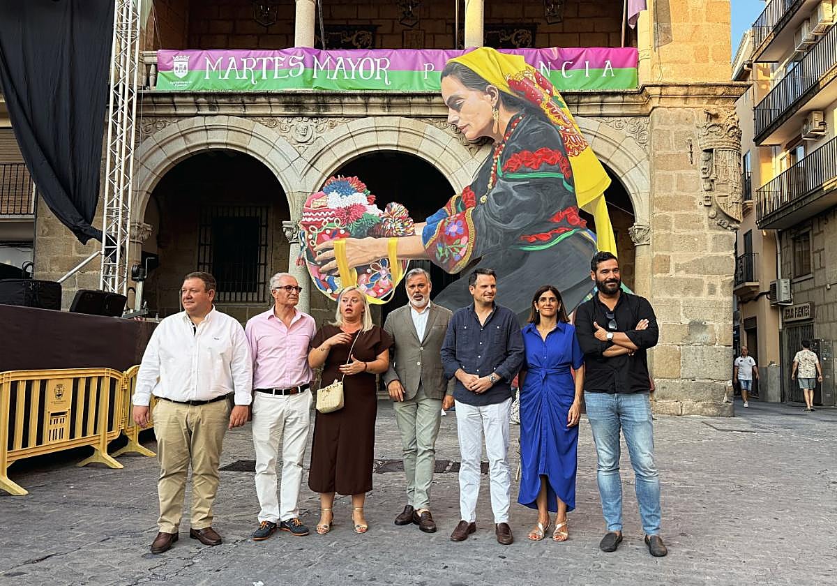 Abel Bautista, consejero de Presidencia, acompañó a Pizarro.