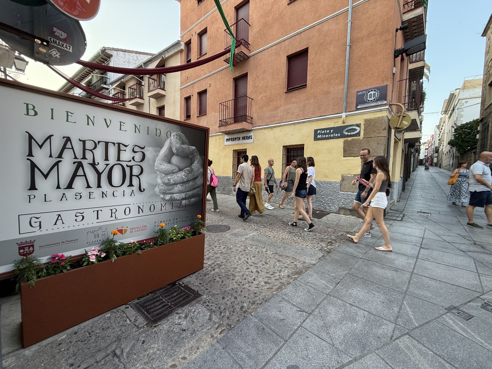 Fotos | Las mejores imágenes del Lunes Menor en Plasencia