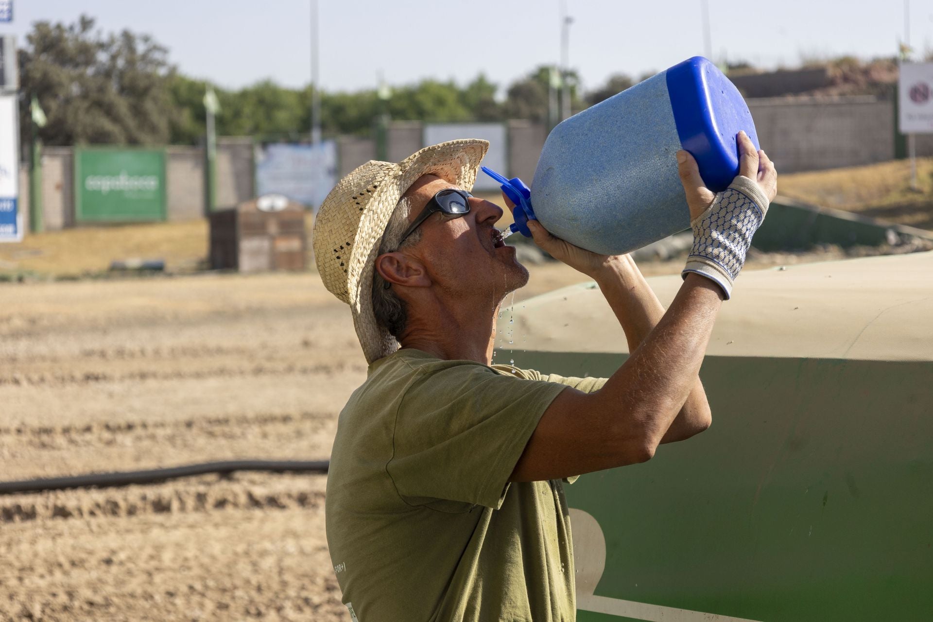 La reforma del estadio cacereño Príncipe Felipe, en imágenes