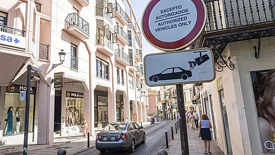 Las nuevas cámaras para controlar los accesos al casco viejo de Cáceres se activarán tras el verano