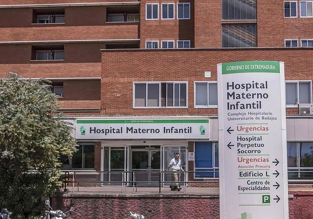 La menor ha sido trasladada hasta el Hospital Materno Infantil de Badajoz