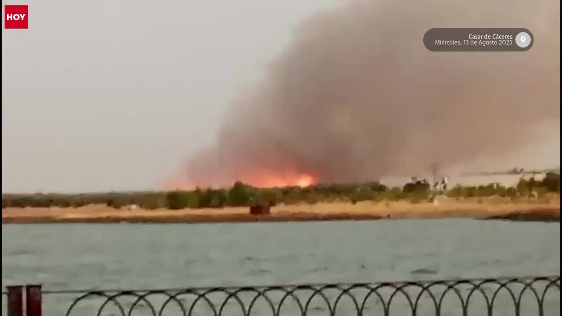 Incendio en Casar de Cáceres