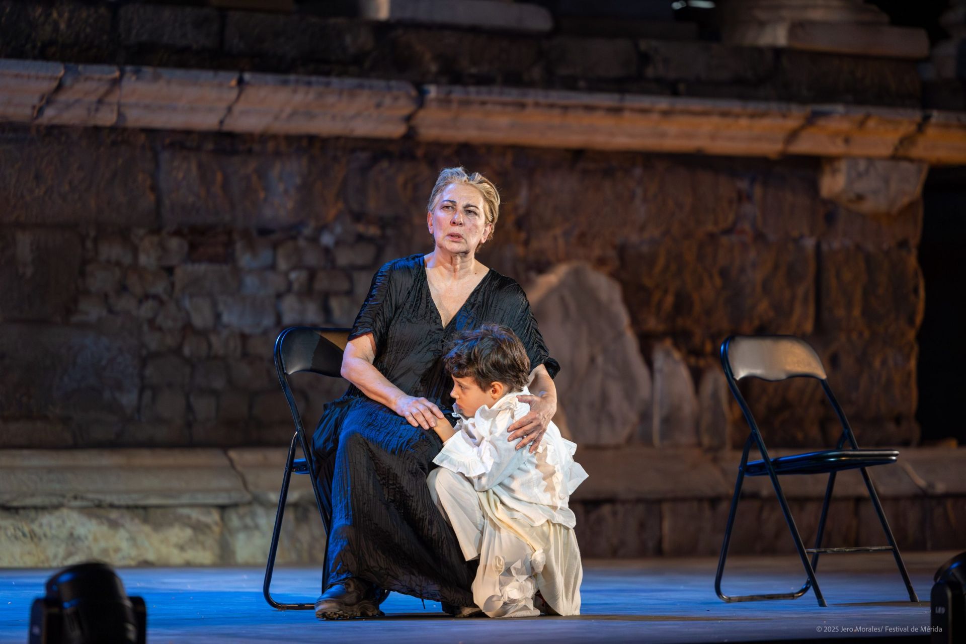 &#039;Las Troyanas&#039;, del Festival de Teatro de Mérida, en imágenes