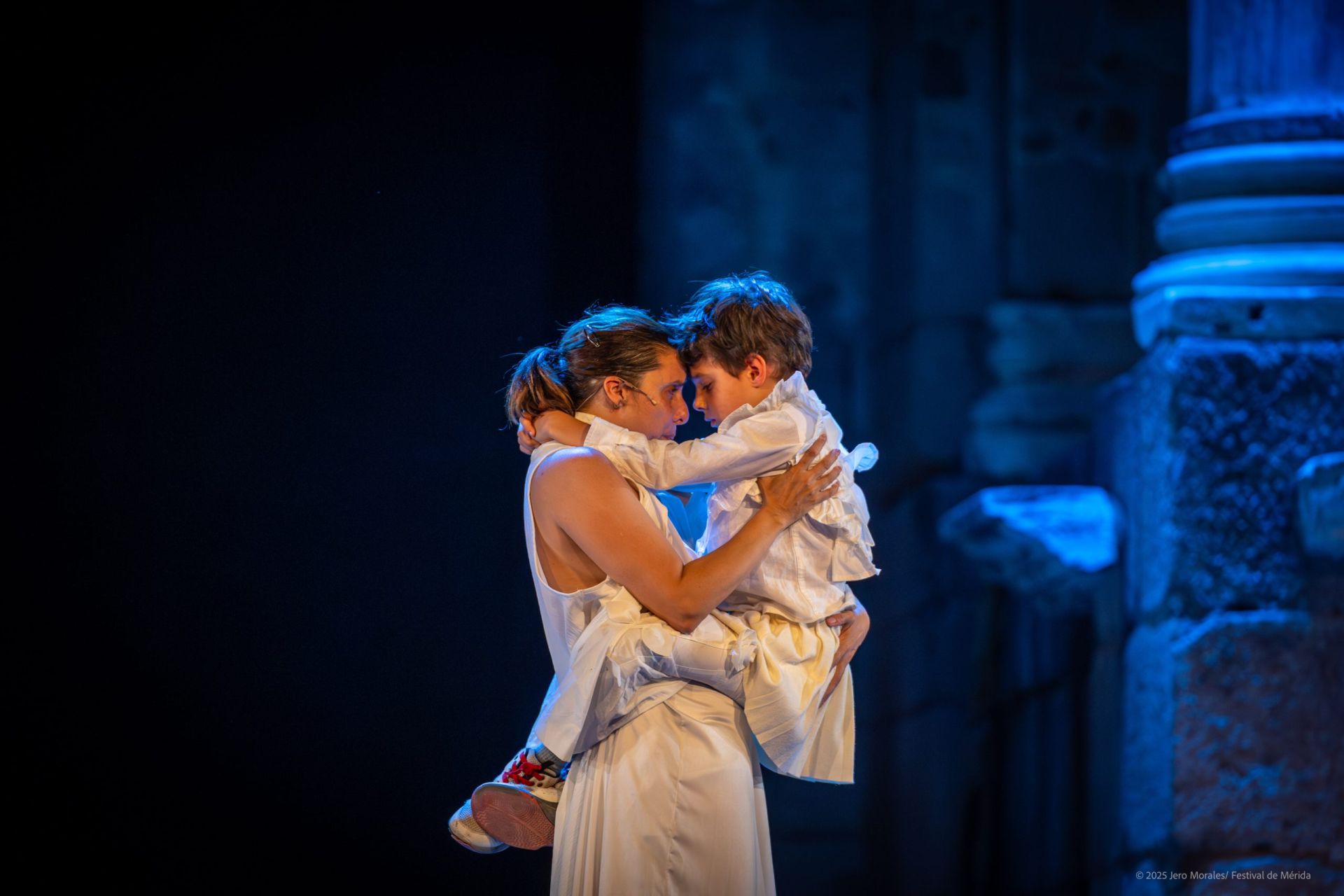 &#039;Las Troyanas&#039;, del Festival de Teatro de Mérida, en imágenes