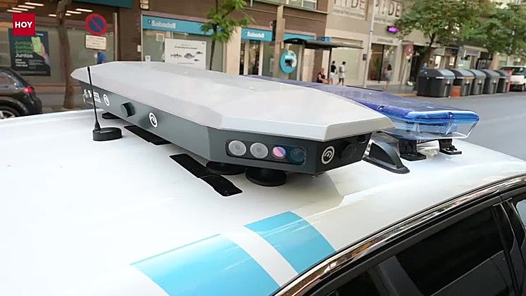 Así funciona el nuevo multacar de Badajoz