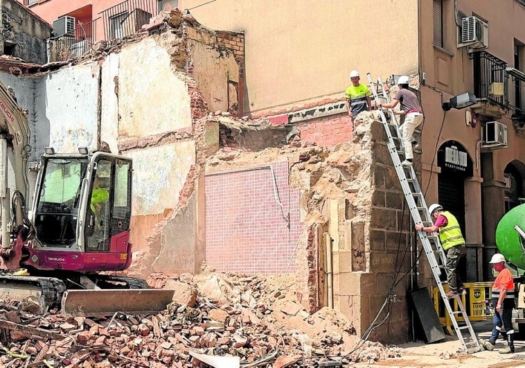 El edificio del bar Chiquete ya es historia