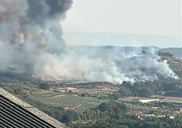 Carreteras cortadas este sábado por los incendios en Extremadura