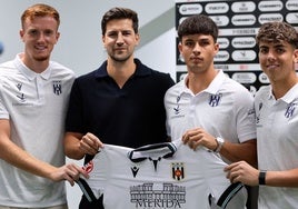 Presentación de Javi Domínguez, Jacobo Martí y Álex Gil.