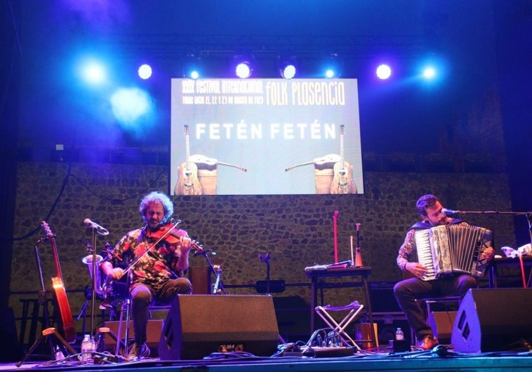 El Festival Folk de Plasencia arranca con fuerza