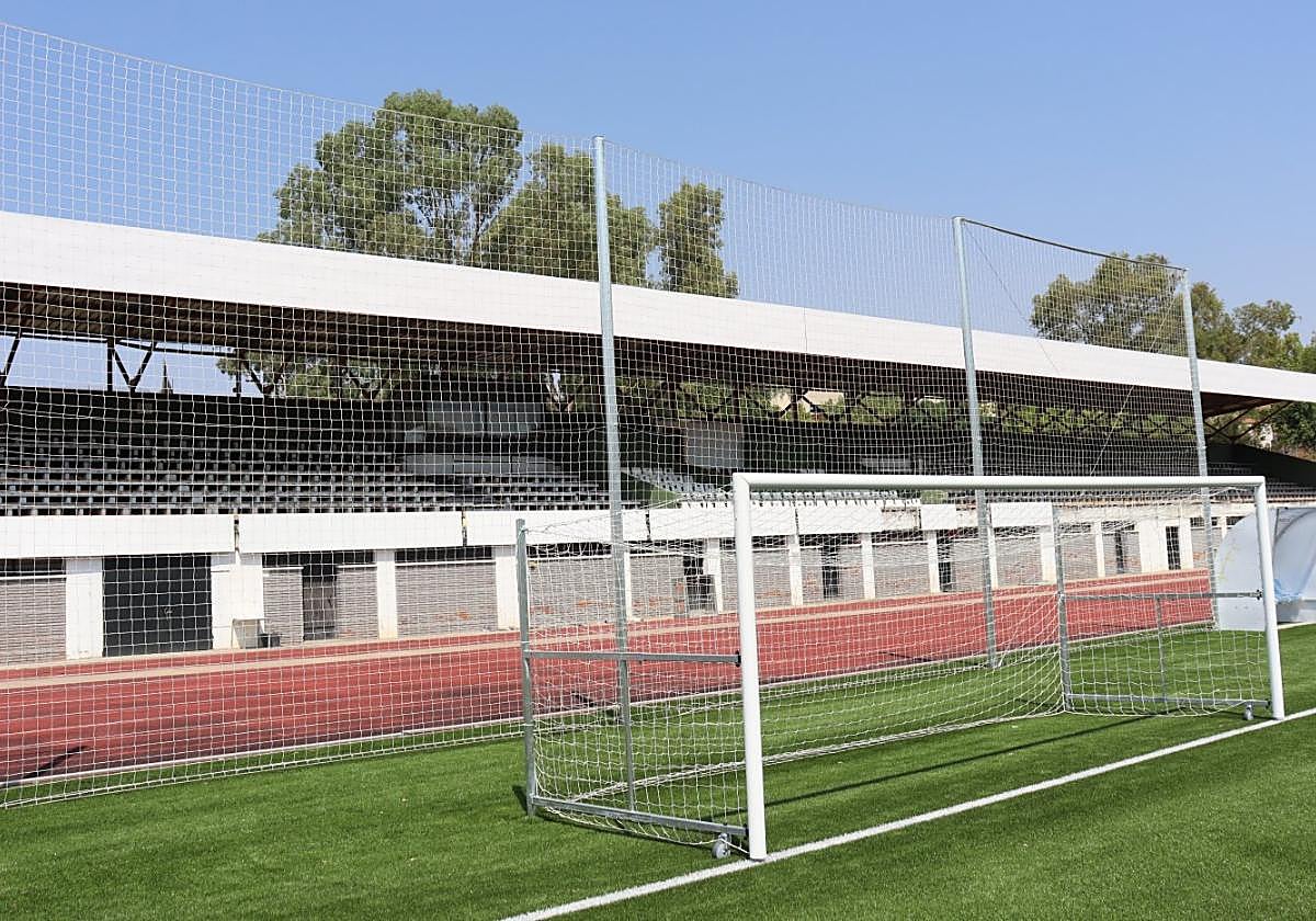 Las nuevas mallas protectoras hacen que la visión desde la grada sea muy defectuosa.