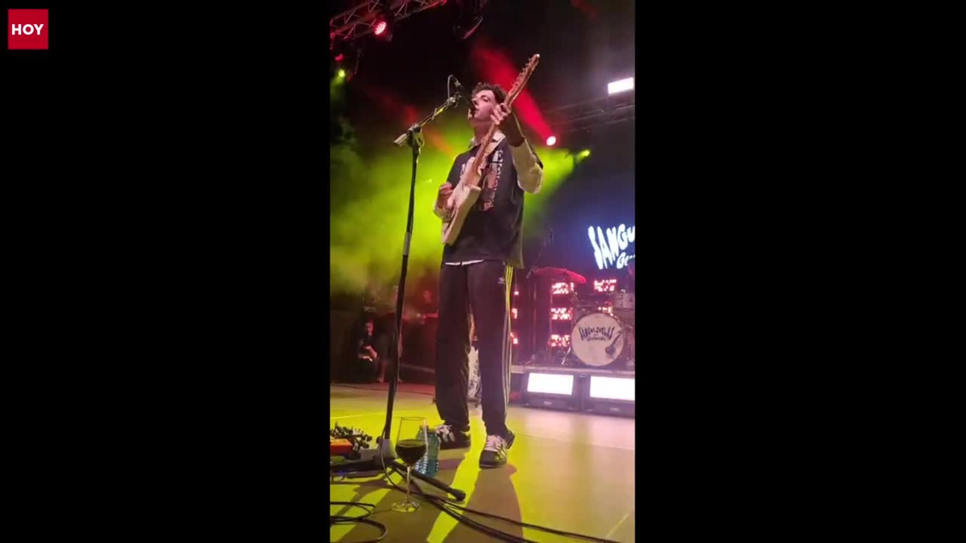 Sanguijuelas del Guadiana triunfa en la Plaza de España de Mérida