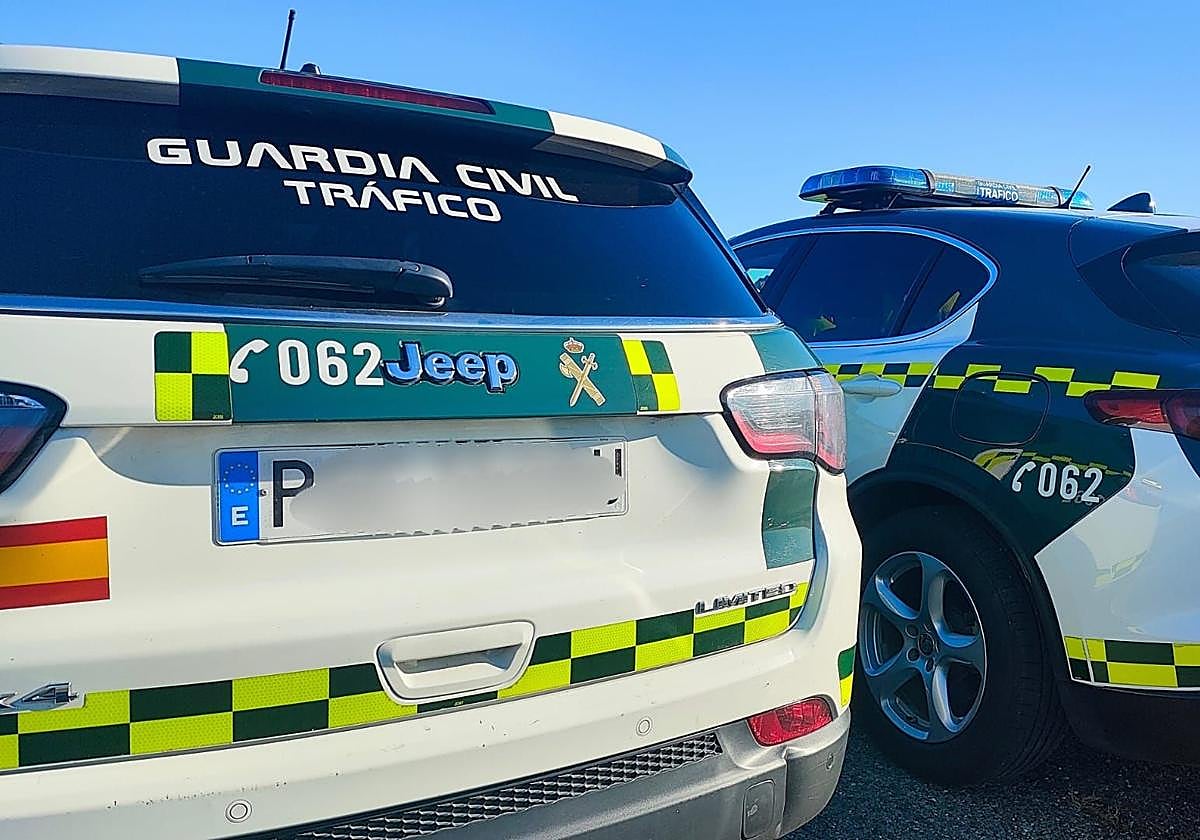 Un camionero da positivo en alcohol tras ser interceptado en la A-5 por «conducción errática»