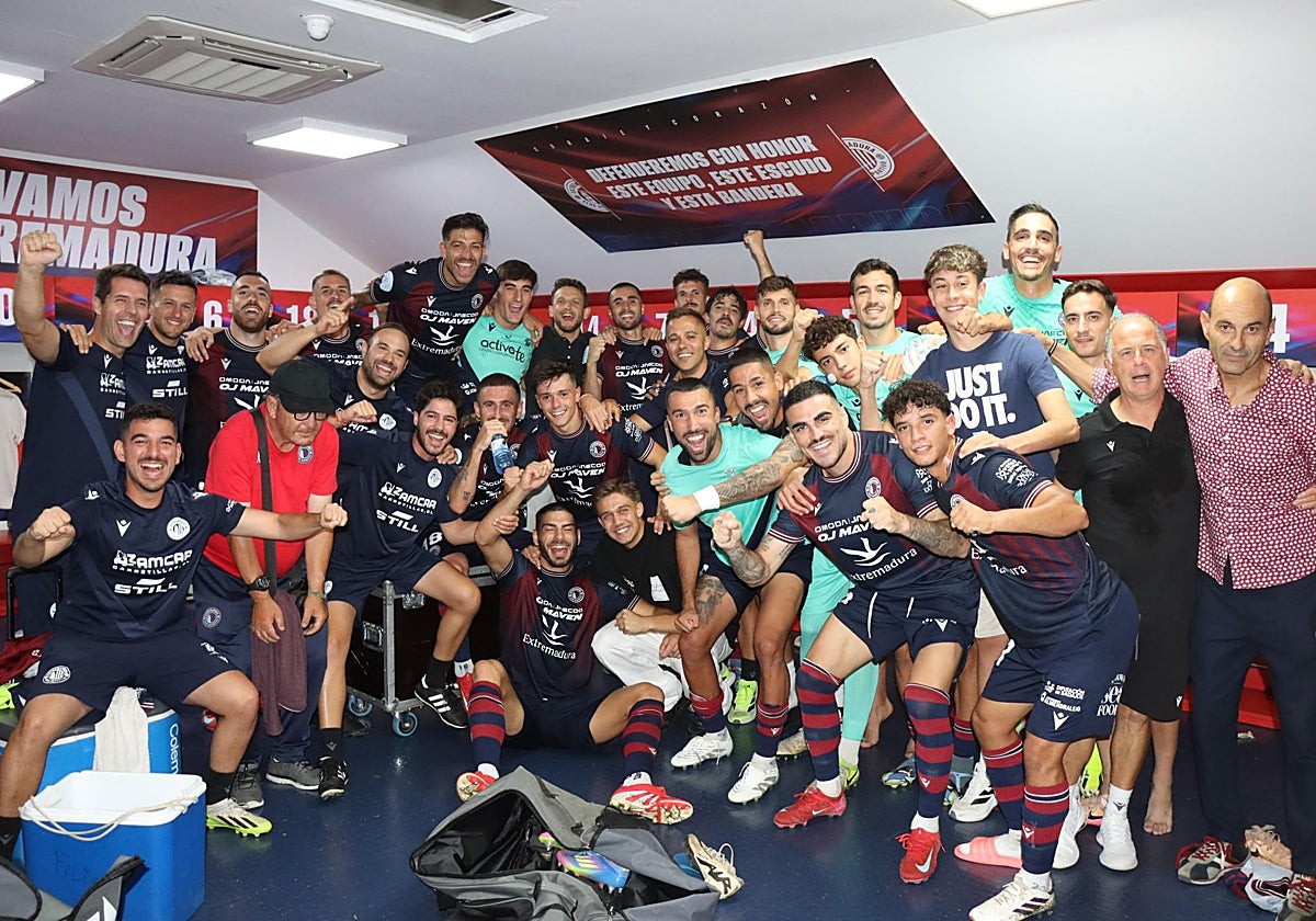 Celebración azulgrana en el vestuario tras el triunfo.