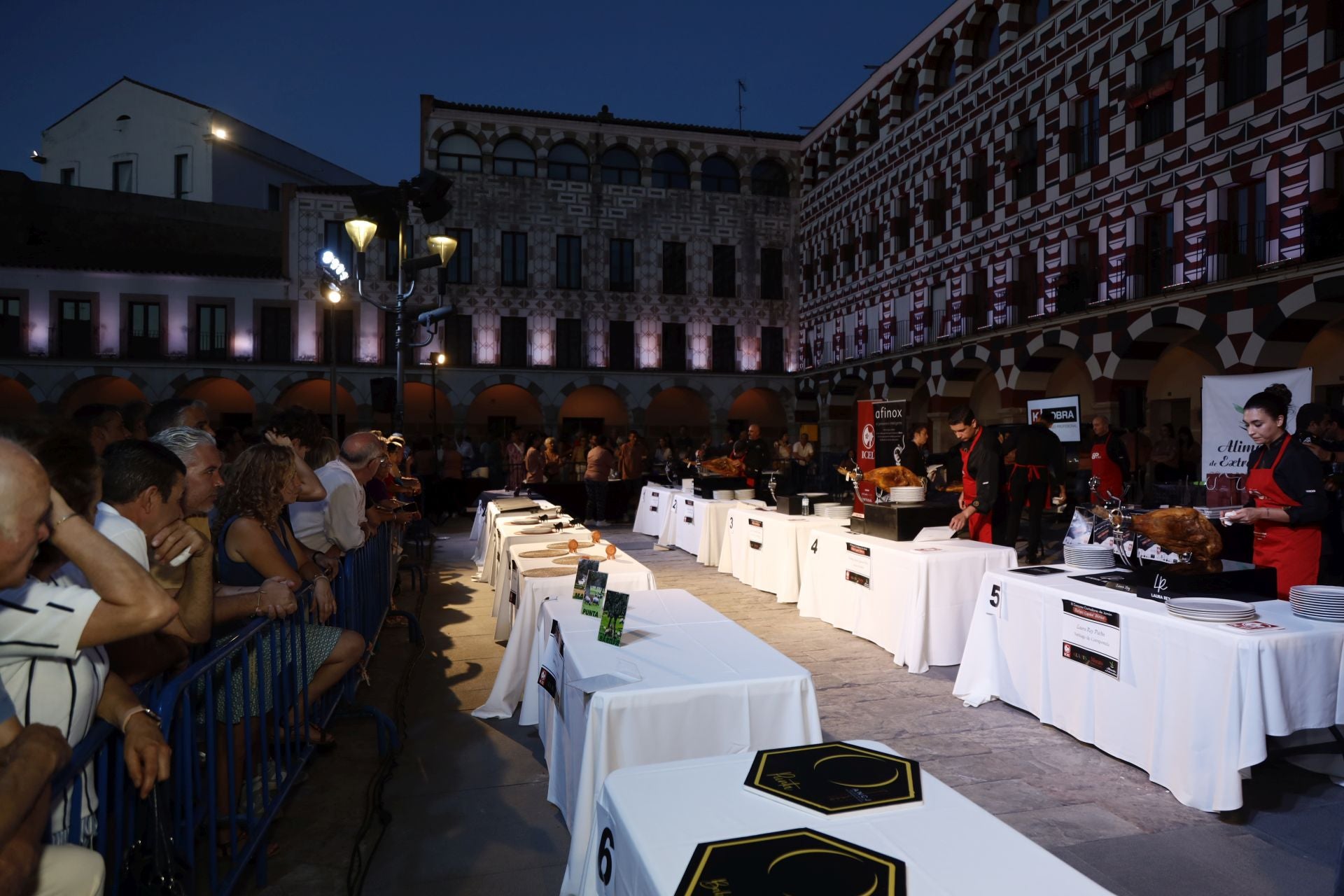 El concurso de cortadores de Badajoz, en imágenes