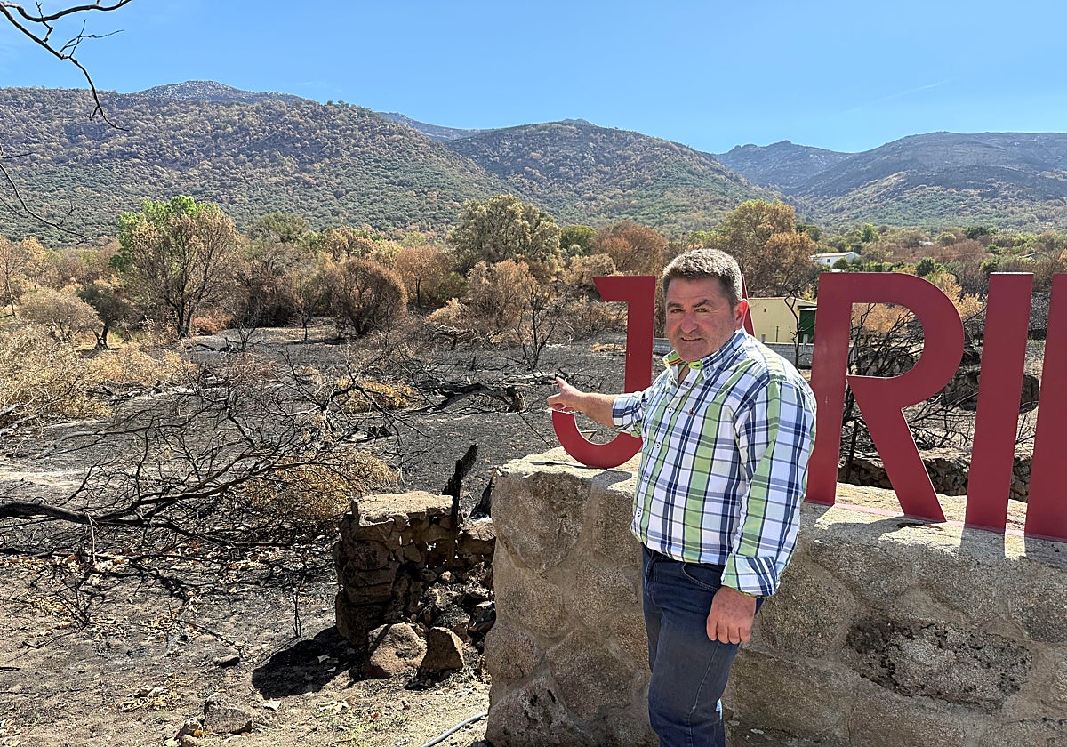 Ángel Peña García, alcalde de Jarilla.