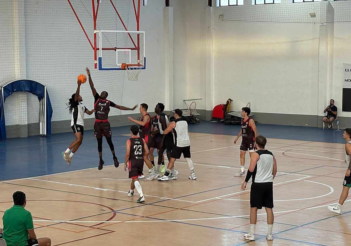 El San Antonio se impuso en su visita al Moraleja en la primera jornada de la Copa de Extremadura.