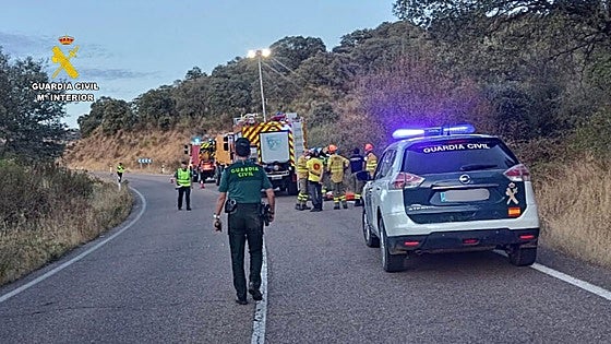 El anciano fallecido en Cañamero se salió de la carretera y cayó con su coche por un terraplén