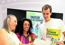Presentación del Triatlón Ciudad de Plasencia.