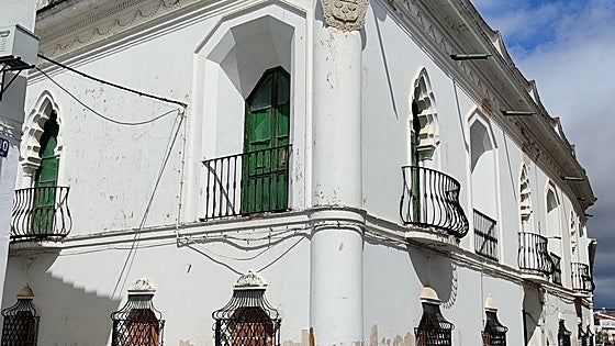 El Palacio Gómez Jara de Fuente del Maestre entra en la Lista Roja por su estado de abandono