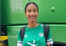 Dieynaba Ndaw, ya integrada en el Cacereño, vijó con el equipo a Albacete.