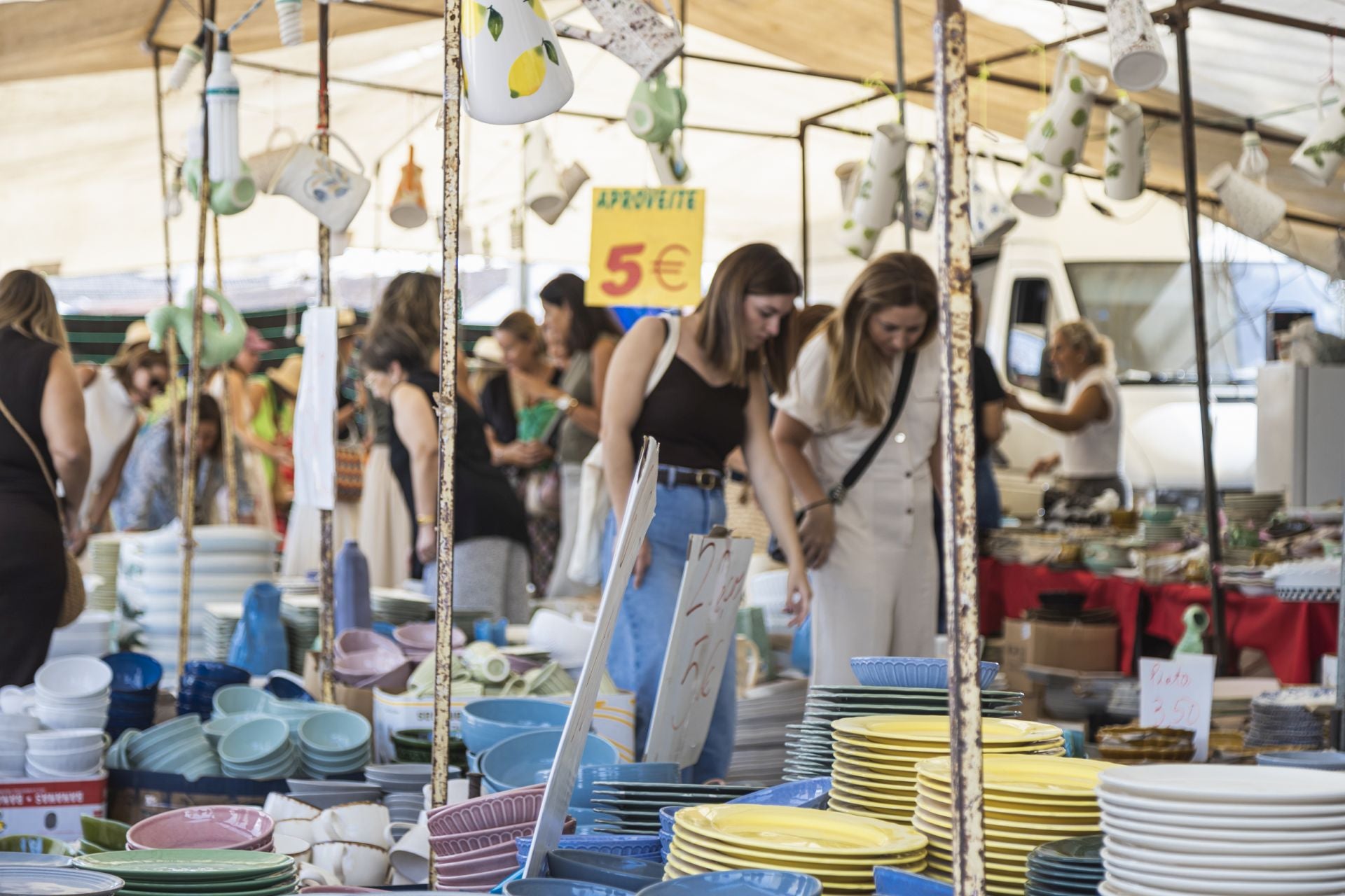 Fotos | El primer día de la feria de la loza