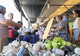 Fotos | El primer día de la feria de la loza