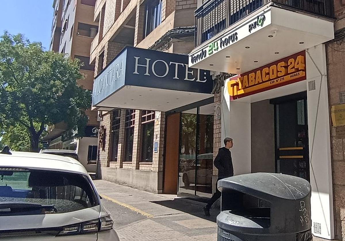 Hotel Alcántara, en la avenida Virgen de Guadalupe.