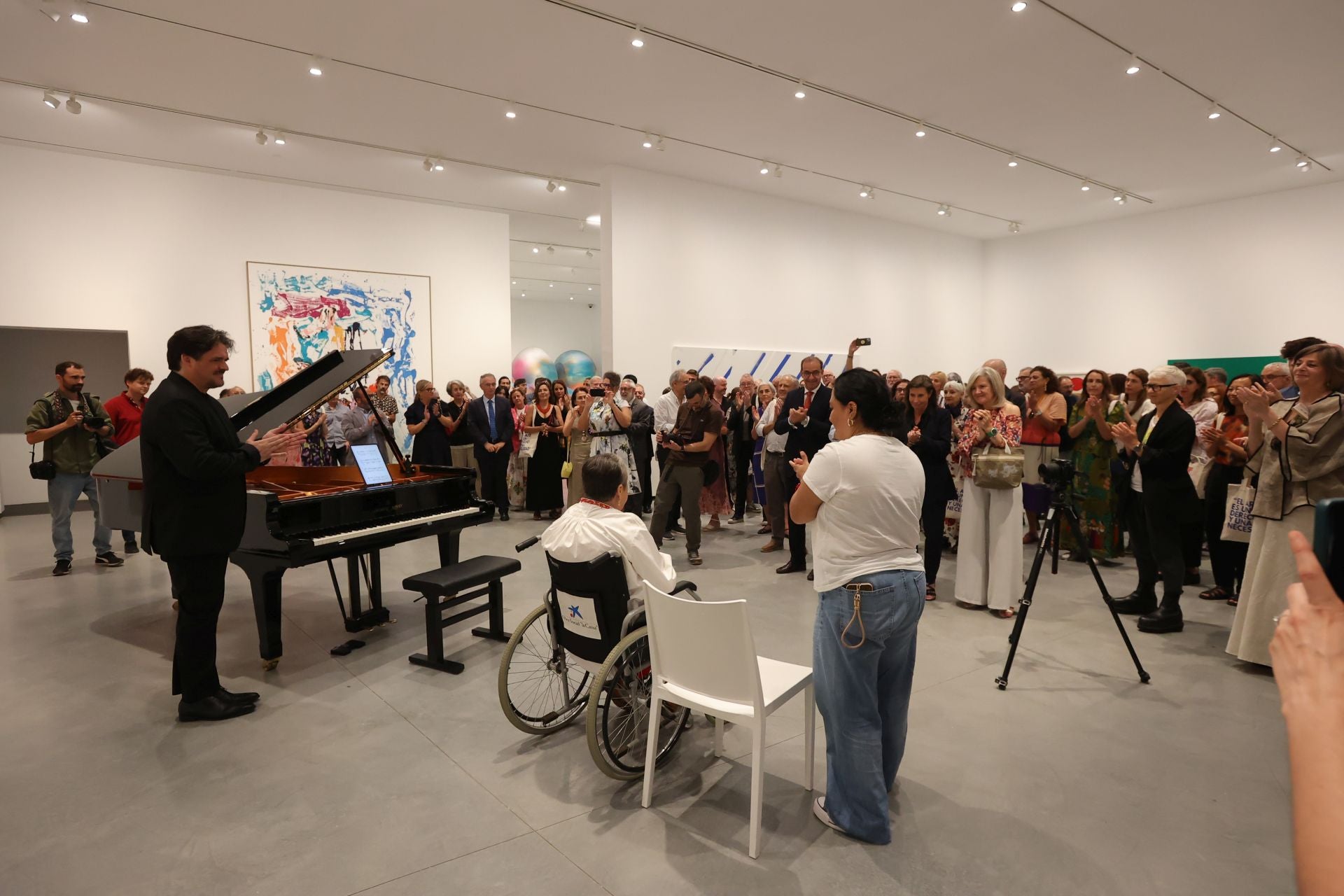 Homenaje a Helga de Alvear